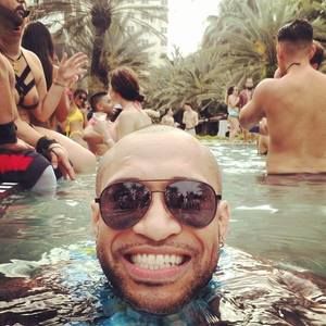 Meet your Posher, Charles